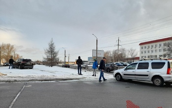 В Оренбурге на улице Терешковой легковушка 
