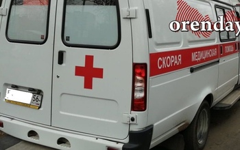 В Бугуруслане в снегу снова застряла скорая с пациентом