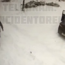 Напал с топором на женщину: в Оренбурге завершено расследование уголовного дела (18+)