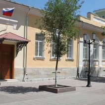 Здание оренбургского госархива закрылось из-за его аварийности