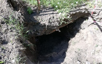 В Оренбурге на школьном стадионе земля ушла из-под ног