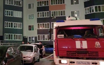 На ночном пожаре в 17-этажке Оренбурга спасли 25 человек