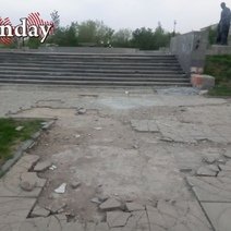 В сквере Дзержинского собираются обновить только урны и лавочки