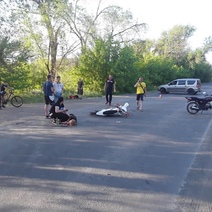 В Орске столкнулись два несовершеннолетних водителя мотоциклов