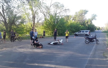 В Орске столкнулись два несовершеннолетних водителя мотоциклов