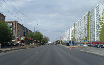 В Оренбурге водитель кроссовера сбил подростка и скрылся