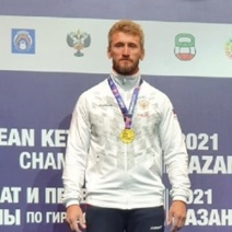 Священник из Оренбуржья стал чемпионом Европы по гиревому спорту