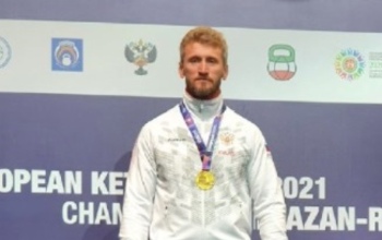 Священник из Оренбуржья стал чемпионом Европы по гиревому спорту