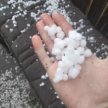 В Сакмарском районе выпал град