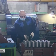 В Оренбурге работников завода бурового оборудования могут уволить из-за отказа привиться от COVID-19