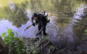 В Новосергиевском районе в реке Кинделя водолазы ищут 34-летнего мужчину