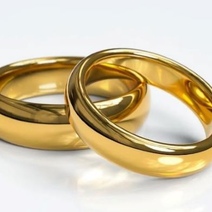 В новотроицкой колонии сыграли две свадьбы