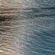 В Оренбурге подростки смогли спасти от верной смерти ушедшего под воду мальчика (18+)