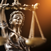 Супруги из Гая хранили алкоголь и табак стоимостью 500 000 рублей