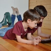 Чада наших читателей в большинстве своем проводят лето дома