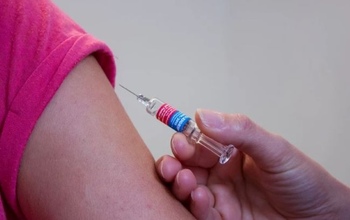 Ревакцинацию от коронавируса в Оренбуржье начнут не раньше августа