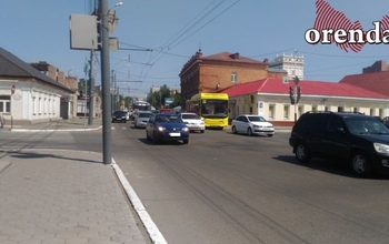 Капремонт улиц Володарского и Постникова в Оренбурге забуксовал, не начавшись