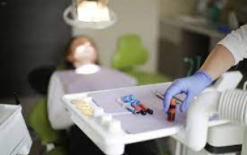 Оренбурженка взыскала со стоматологов неустойку за некачественно вылеченные зубы