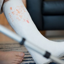 В Оренбуржье охранник требовал с предприятия 2 000 000 рублей за перелом ноги