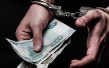 Бывший налоговый инспектор из Оренбуржья получил срок за взятку и мошенничество