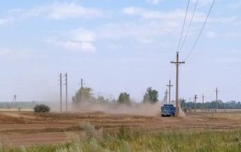 В Оренбуржье большегрузы тоннами вывозят ПГС из поймы реки Сакмара