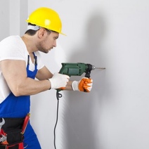 В Оренбурге строители-гастарбайтеры украли инструменты у своих коллег с соседней стройки