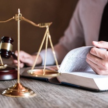 В Ташлинском районе сын и жена умершего пытались через суд отобрать у второго наследника авто, трактор и лодочные моторы