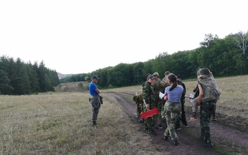 В Оренбуржье дети помогают заблудившимся выбраться из леса