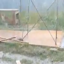 В Беляевском районе прошел мощный град