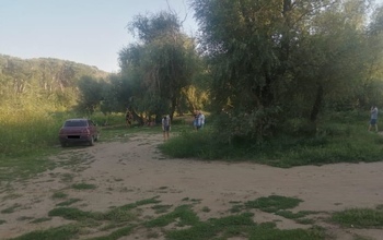 В Оренбуржье на берегу Урала водитель Kia наехал на шестилетнего ребенка