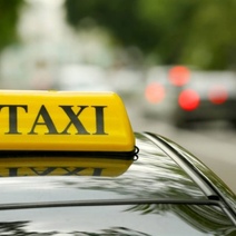 В Первомайском районе торговали водкой прямо из диспетчерской такси