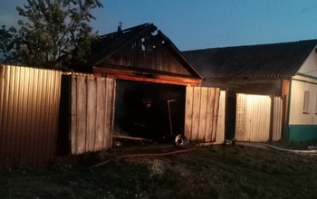 В Шарлыкском районе 14-летний подросток попал в реанимацию после большого пожара