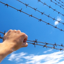 Житель Оренбургского района дважды избил ногами полицейских