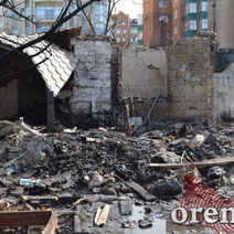 Пожарные спасали административные здания, а не наши дома: погорельцы - о пожаре в центре Оренбурга