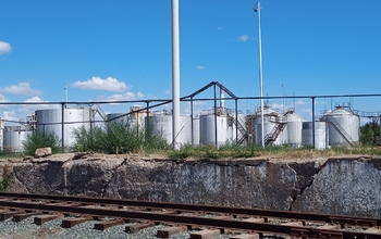 В Оренбурге депутаты и общественники встретились на «Нефтемаслозаводе»