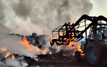 Под Кувандыком огонь уничтожил 36 тонн сена