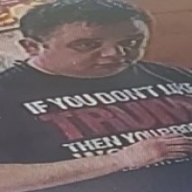 В Оренбурге разыскивается мужчина в майке с надписью «if you don’t like Trump»