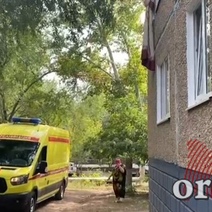 В Оренбурге спускавшийся по простыням мужчина упал с высоты пятого этажа