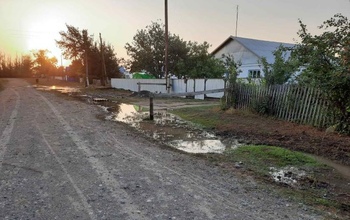 Жители целого села в Оренбуржье уже третьи сутки сидят без воды