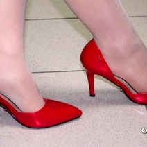 Безработного оренбуржца в гостях у бабушки обманул мошенник под видом путаны