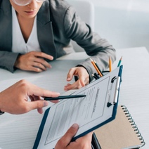 Житель Оренбуржья расторг договор страхования через суд