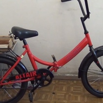 Безработный новотройчанин украл чужой велосипед из подъезда дома