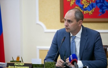 Губернатор Оренбургской области Денис Паслер попал под санкции США 