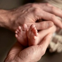 За год рождаемость в Оренбуржье упала на 5%, смертность выросла на 10%