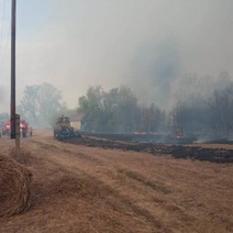 Пожарные 18 часов боролись с огнем в Тюльганском районе