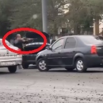 В Оренбурге задержали водителя, угрожавшего ружьем в ходе конфликта на проспекте Победы