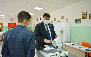 Дамир Фахрутдинов: «Голосуя на выборах – избиратель выбирает будущее своей страны»