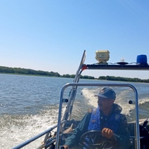 В Ташлинском районе очевидцы вытащили из реки тело 27-летнего мужчины (18+)