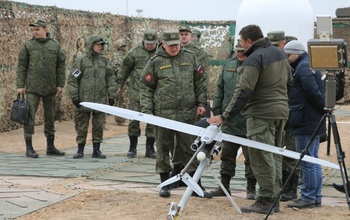 Под Оренбургом развернута масштабная выставка военной техники