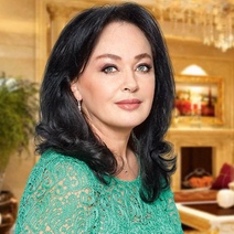 Актрису и телеведущую Ларису Гузееву экстренно госпитализировали